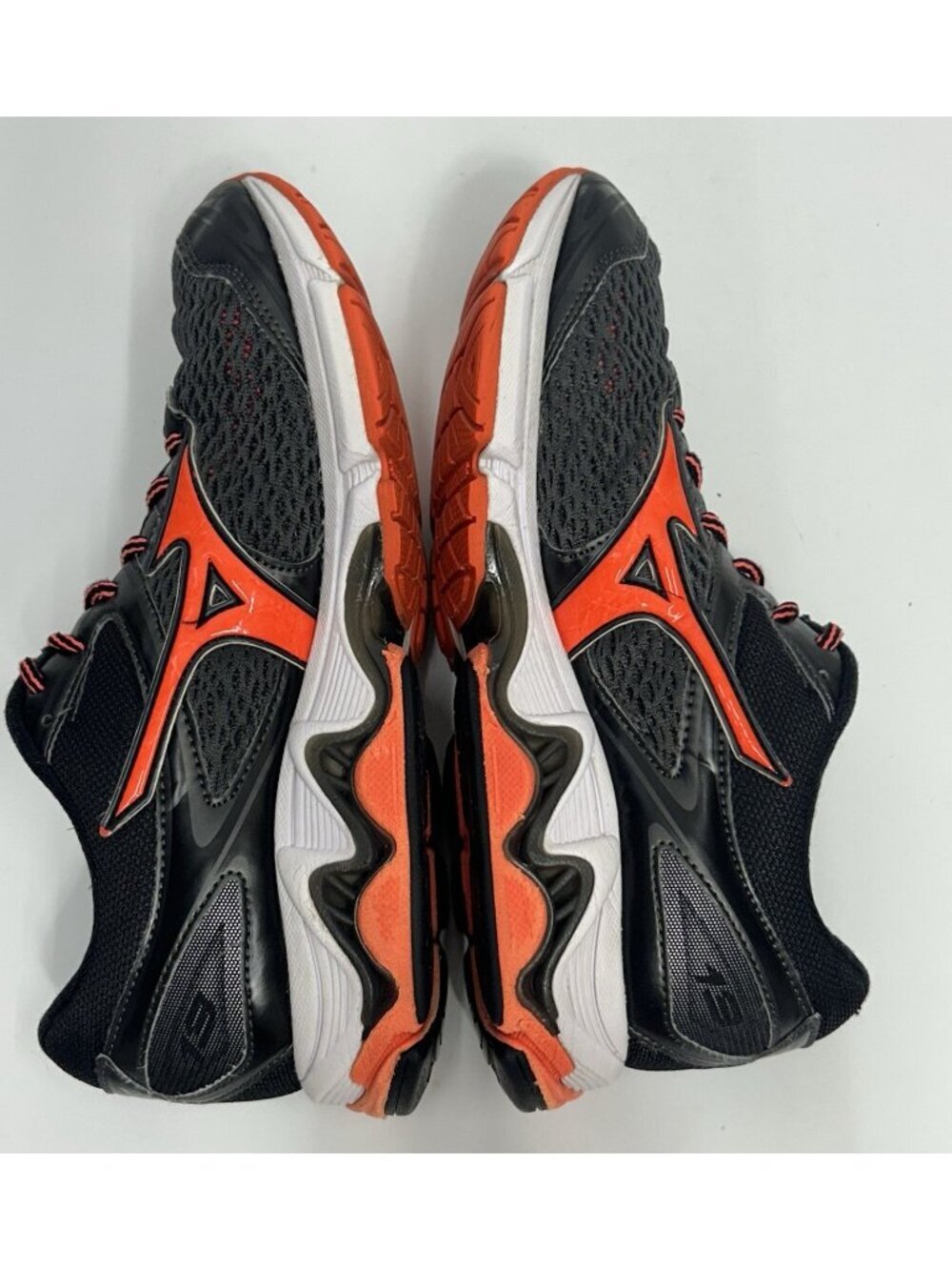 Mizuno Wave Inspire 13 Womens Shoes Size 10 Black Orange Running Gym *no Insoles - Picture 7 of 9